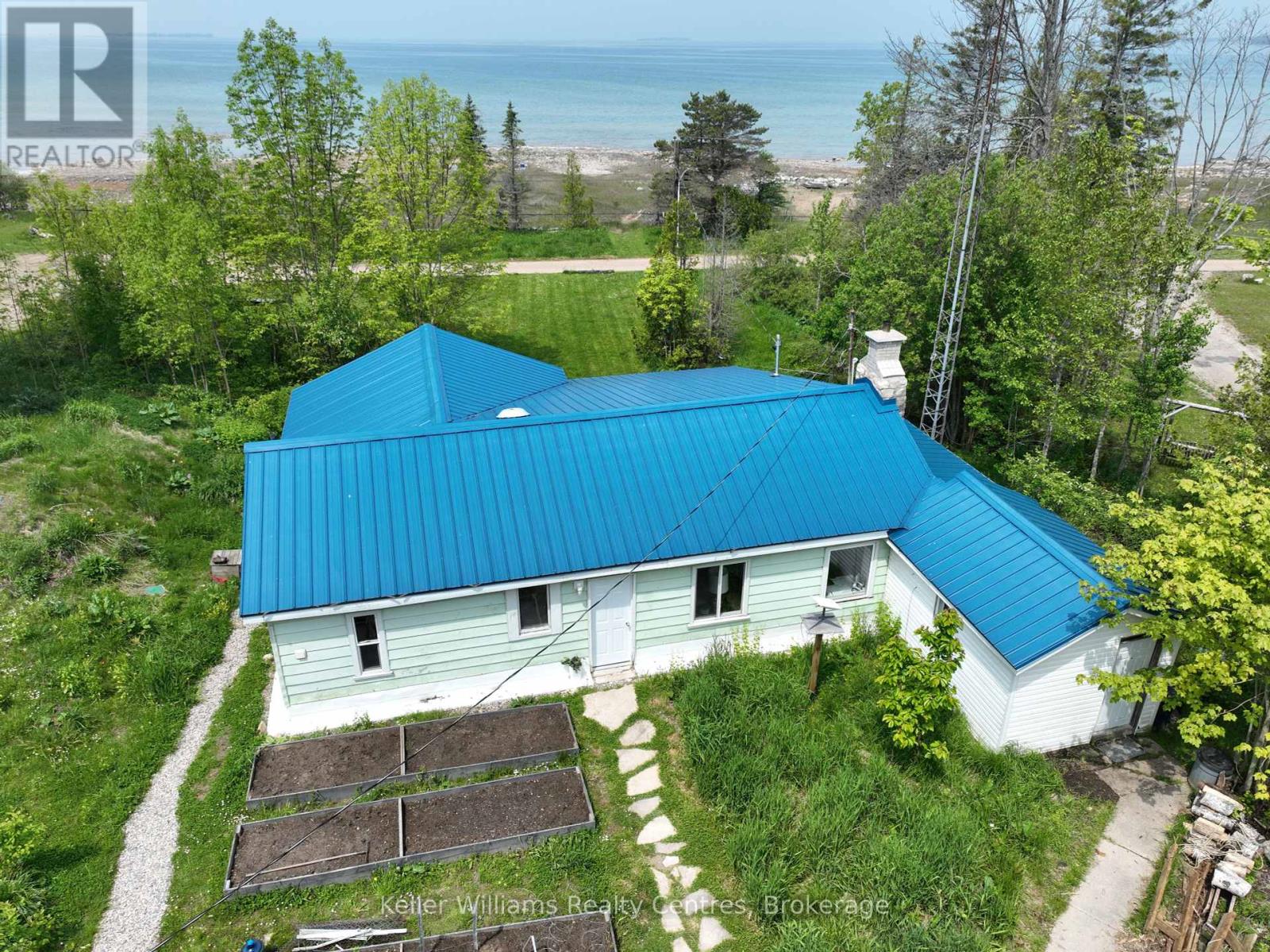 31 Waterview Rd, South Bruce Peninsula, ON N0H 2T0