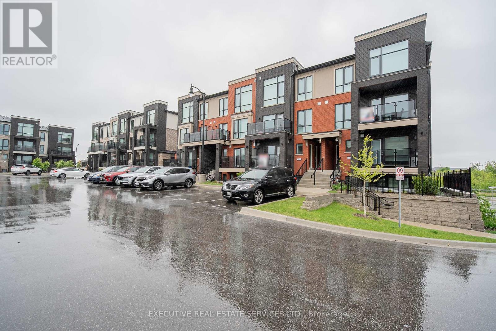 10 195 Veterans Dr, Brampton Northwest Brampton, ON L7A 5L2
