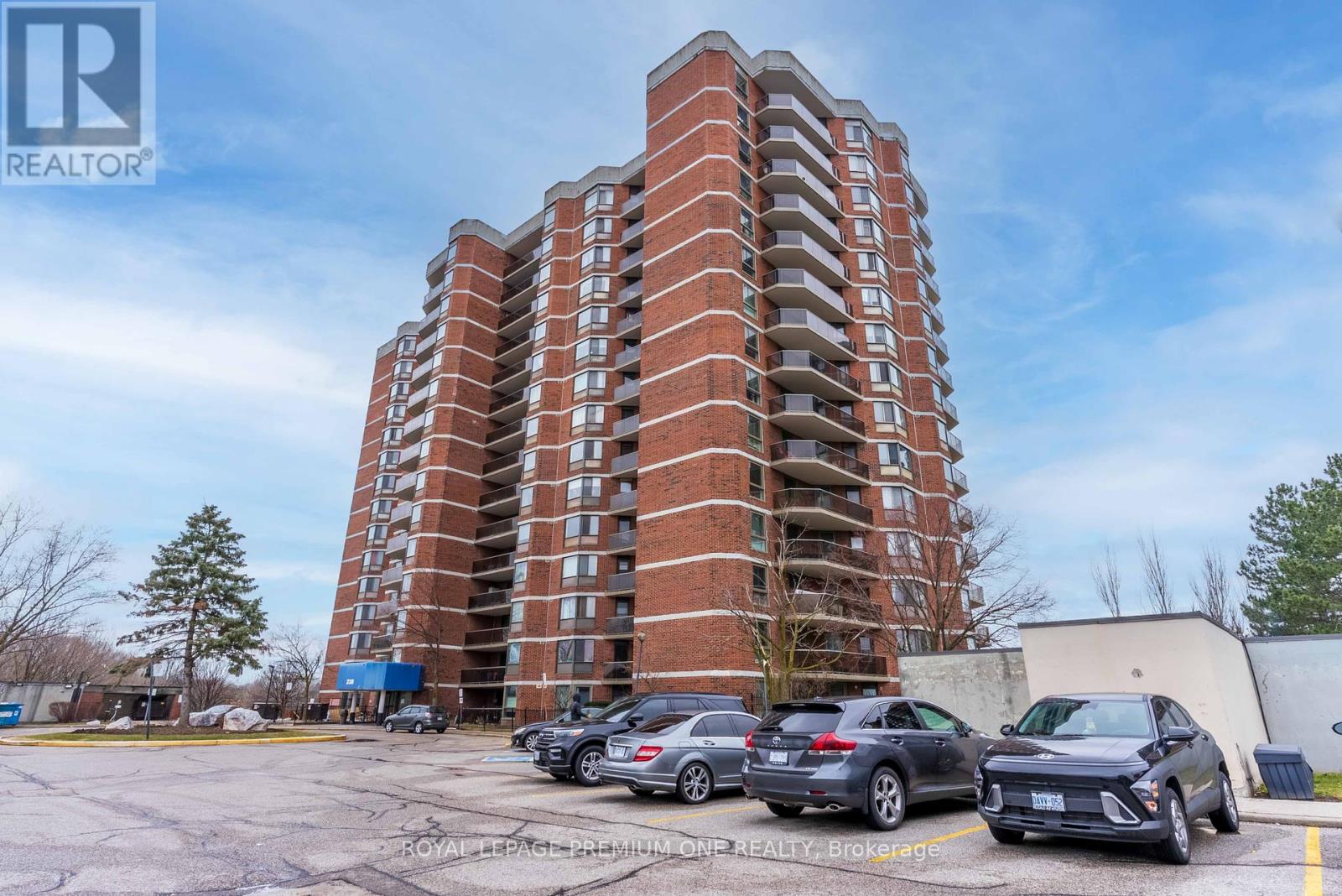 110 238 Albion Rd, Toronto, ON M9W 6A7