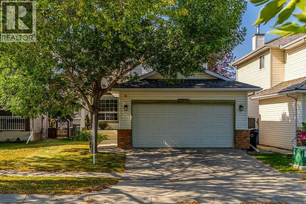 13721 Mount Mckenzie Dr SE, Calgary, AB T2Z 3J5