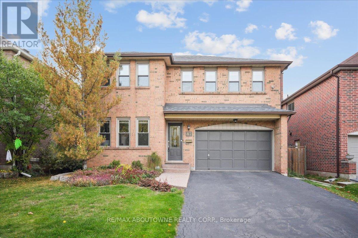 87 River Oaks Blvd W, Oakville, ON L6H 3N4