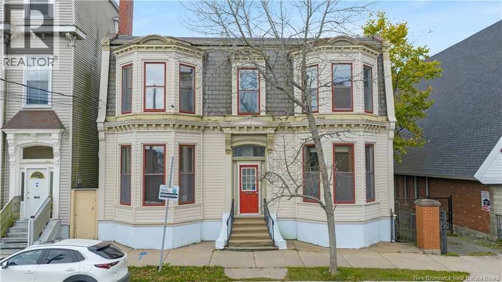 95 Coburg St, Saint John, NB E2L 3J8
