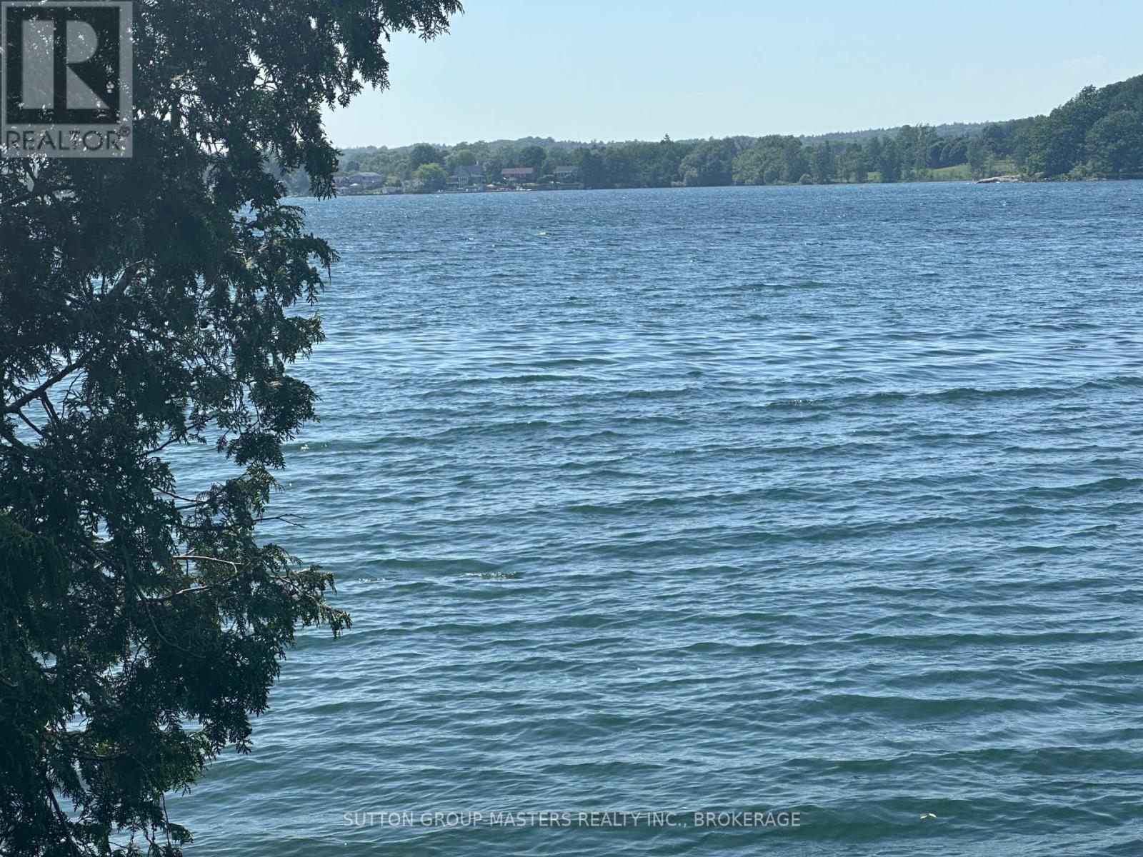 639 N Shore Rd, Frontenac Islands, ON K7G 2V6