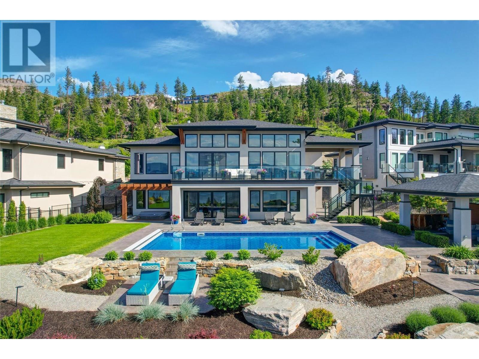 5710 Jasper Way, Kelowna, BC V1W 5L7