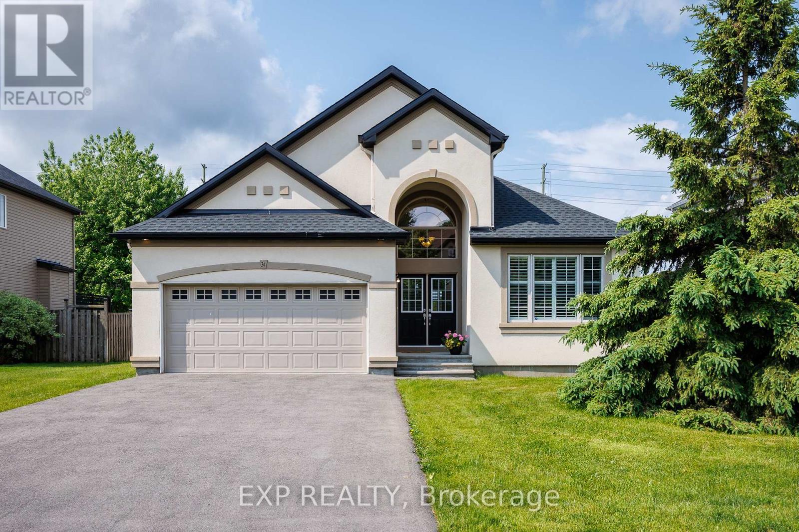 31 Gertie St, Ottawa, ON K0A 2Z0