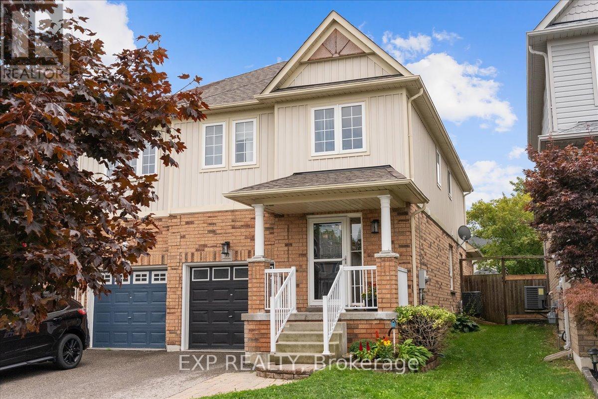 91 Cornish Dr, Clarington, ON L1E 3G9