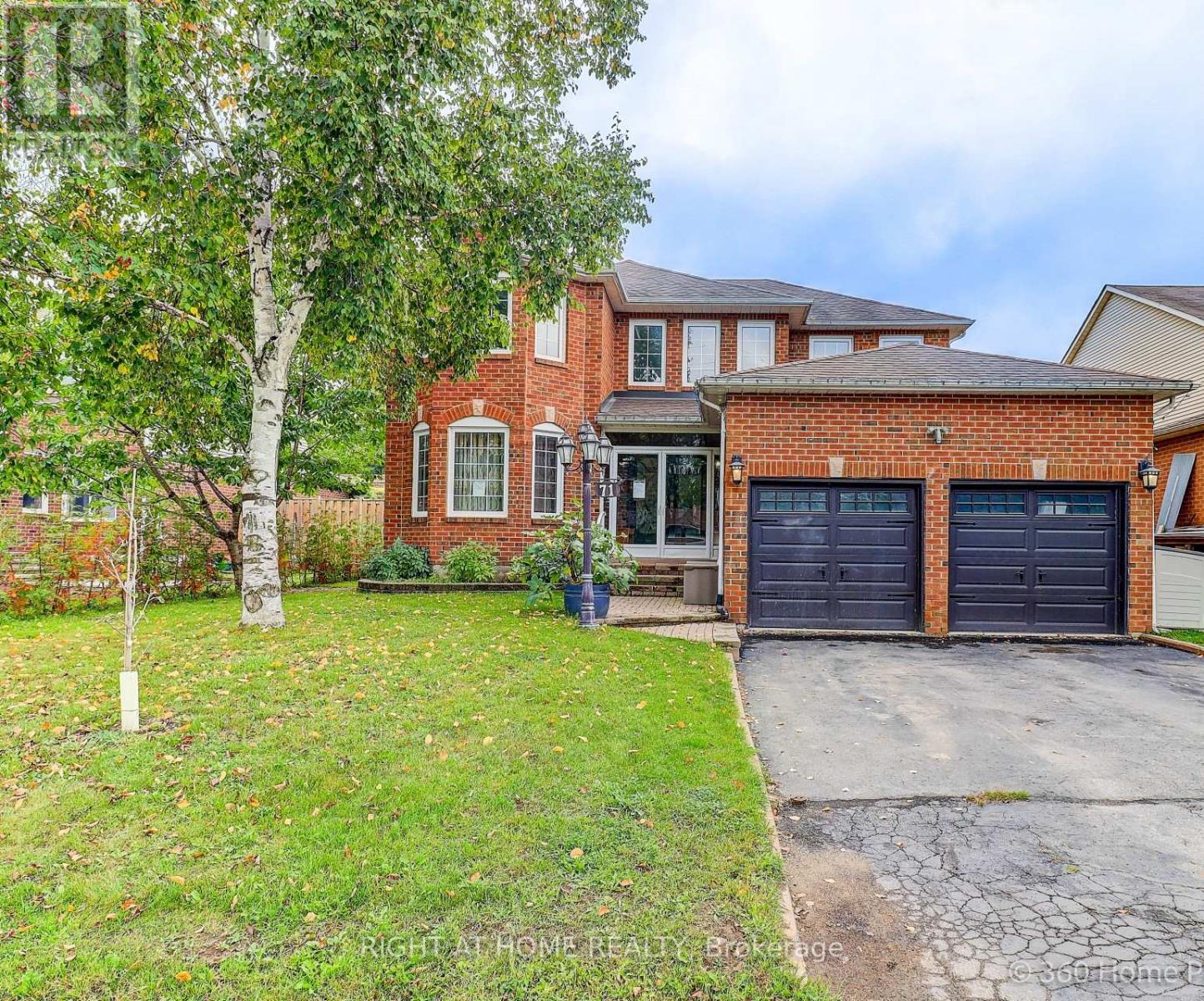 71 Church St, Georgina Keswick North, ON L4P 0K7