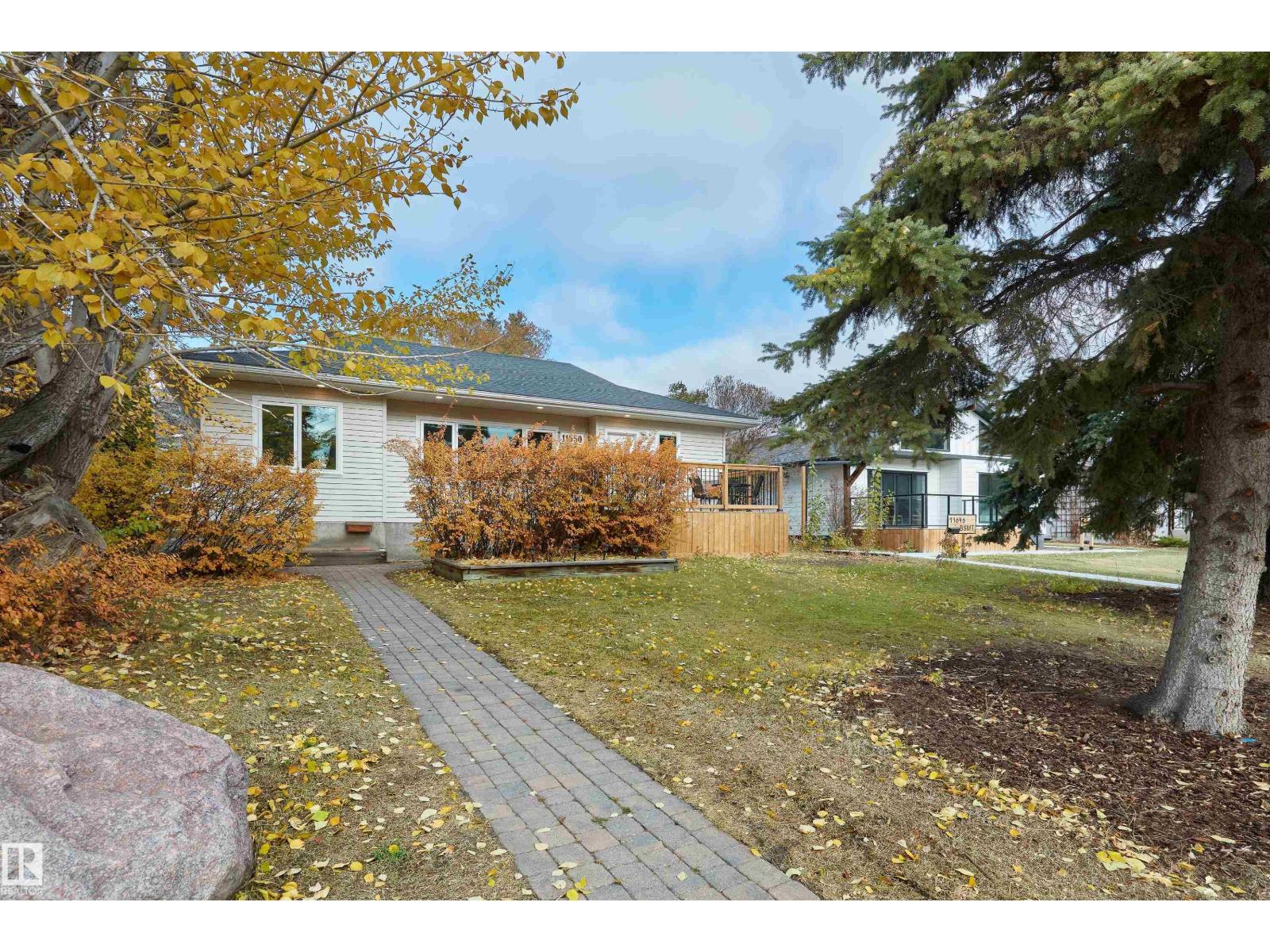 72 Av Nw Unit 11650, Edmonton, AB T5G 0C1