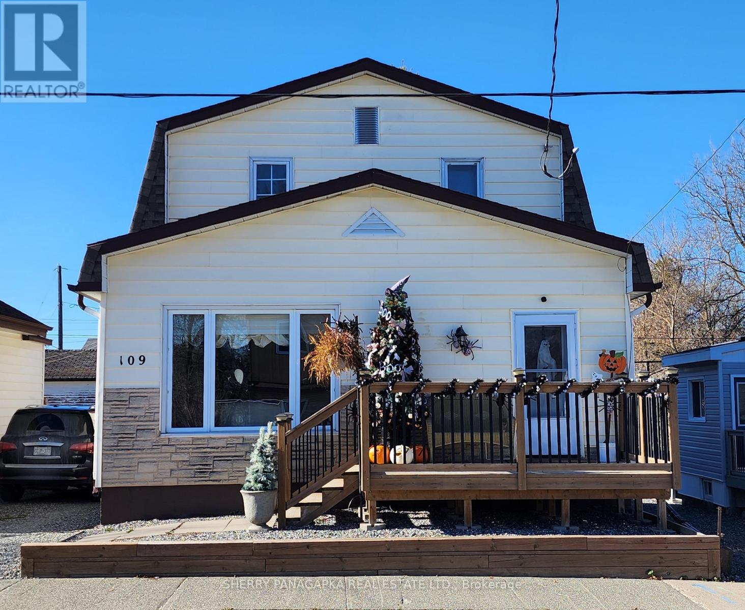 109 Duncan Ave S, Kirkland Lake, ON P2N 1Y2