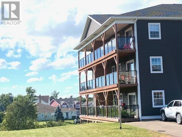 3 Elena Ct, Charlottetown, PE C1C 0B2
