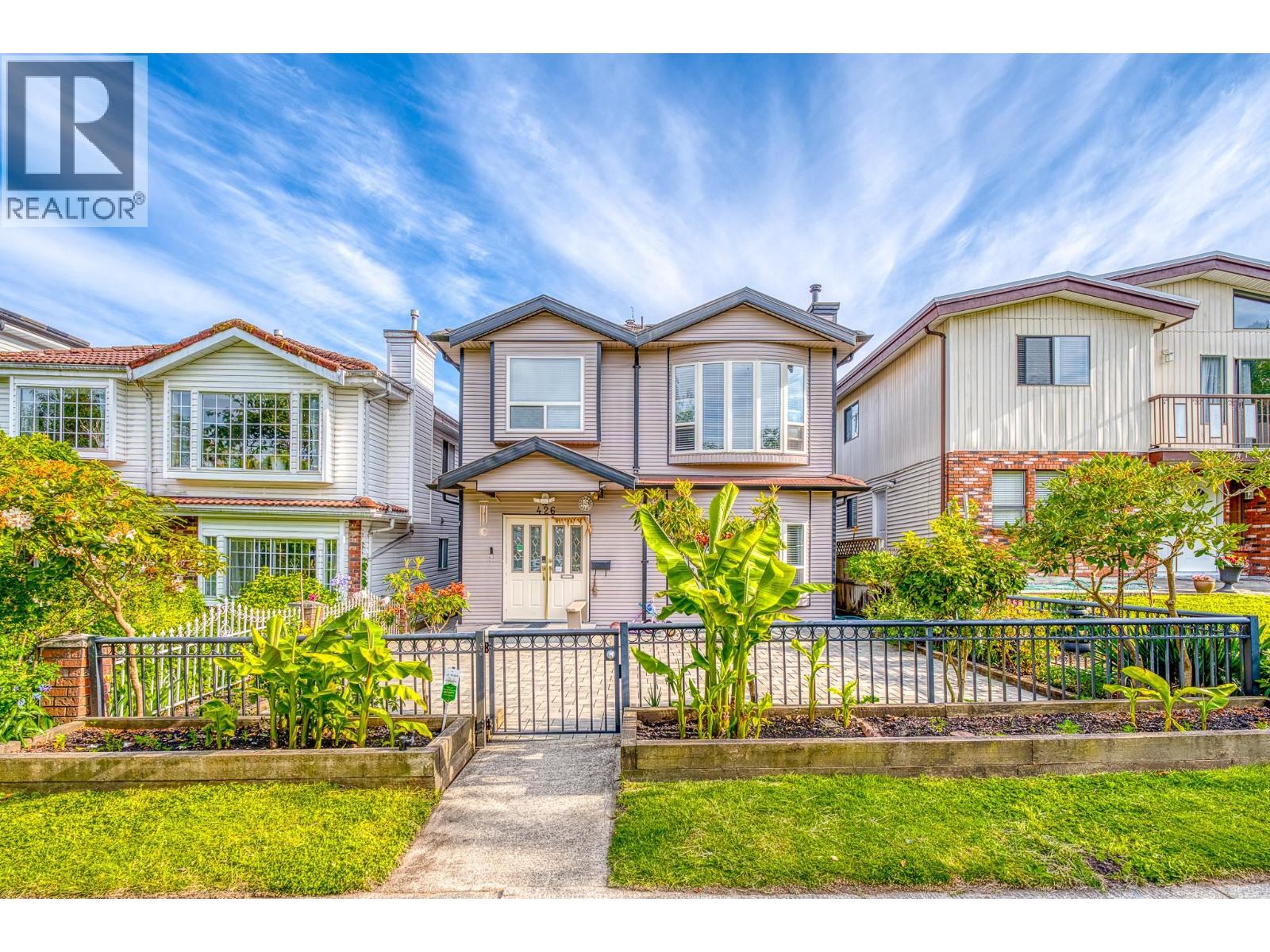 426 E 18th Ave, Vancouver, BC V5V 1G1
