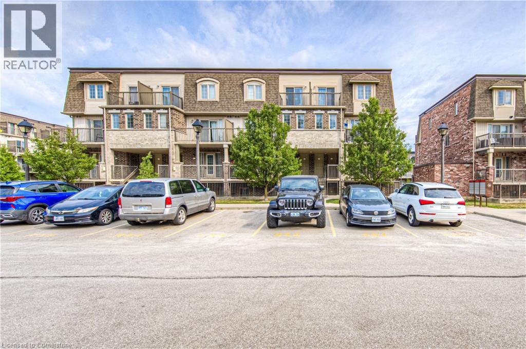 240 Rachel Crescent Unit F, Kitchener, ON N2R 0E1