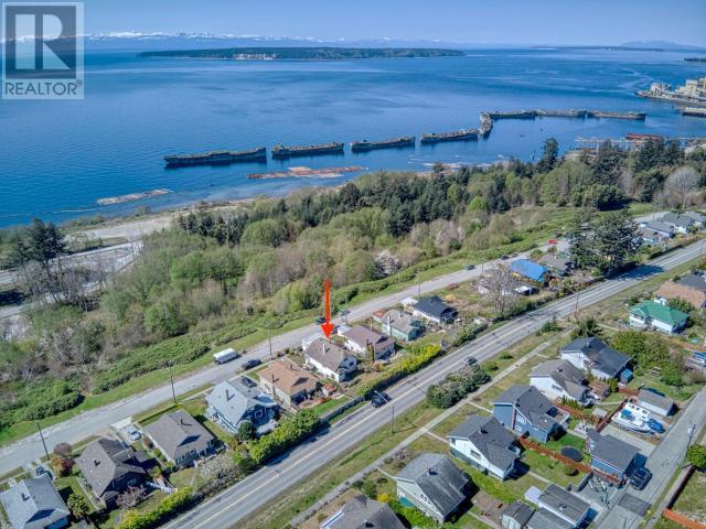 5438 Laburnum Ave, Powell River, BC V8A 4M7