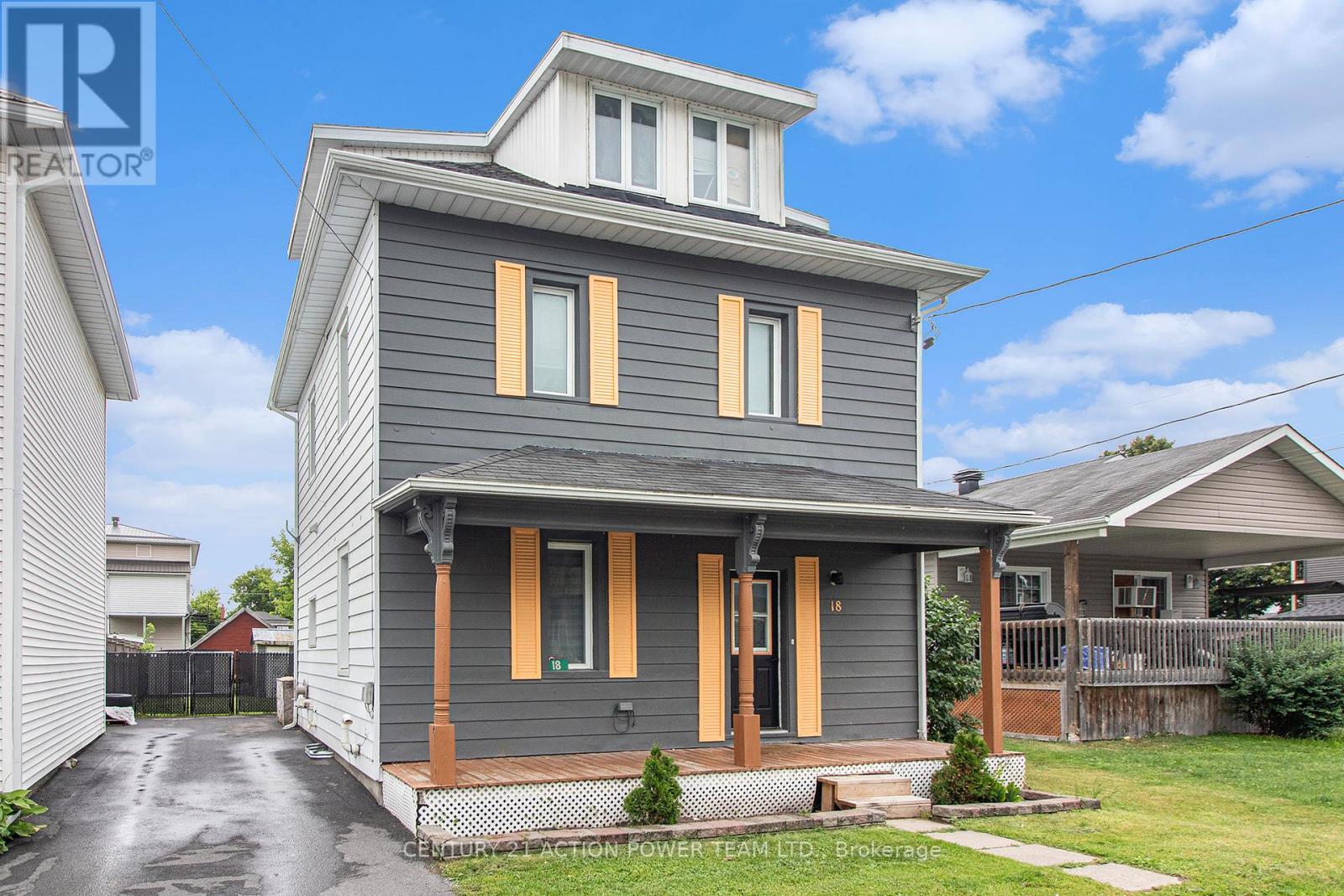 18 George St S, North Stormont, ON K0A 1R0