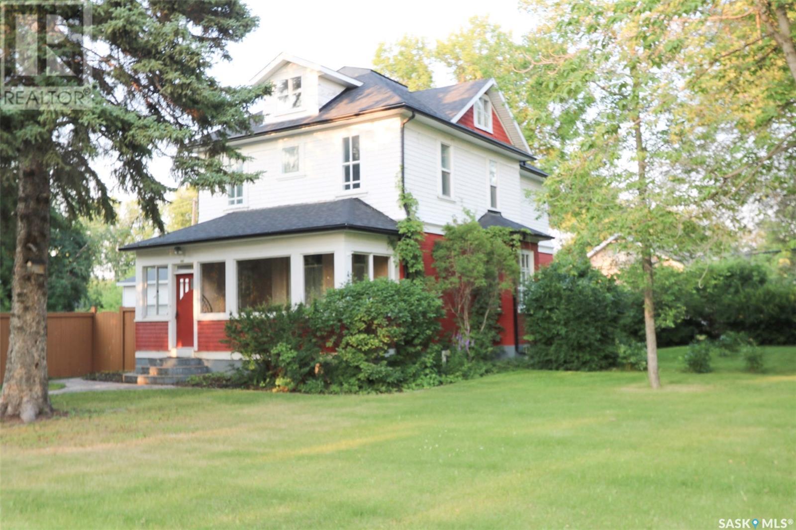 418 Norway Rd, Canora, SK S0A 0L0