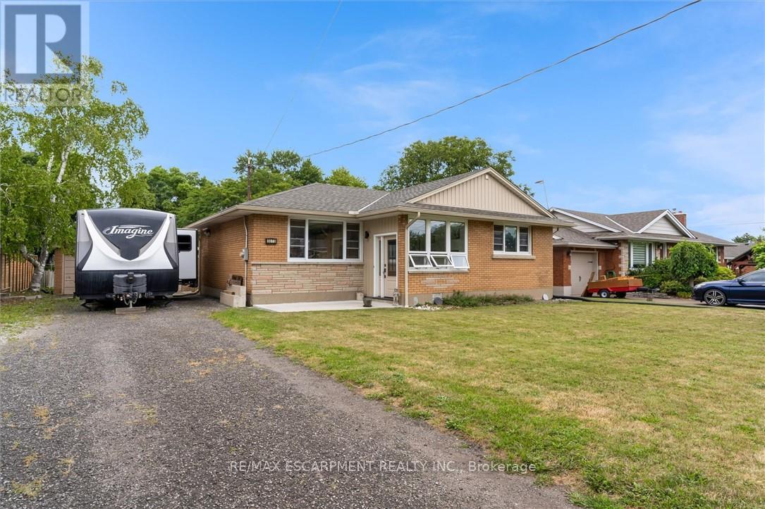 5073 Charles St, Lincoln Beamsville, ON L3J 0K5