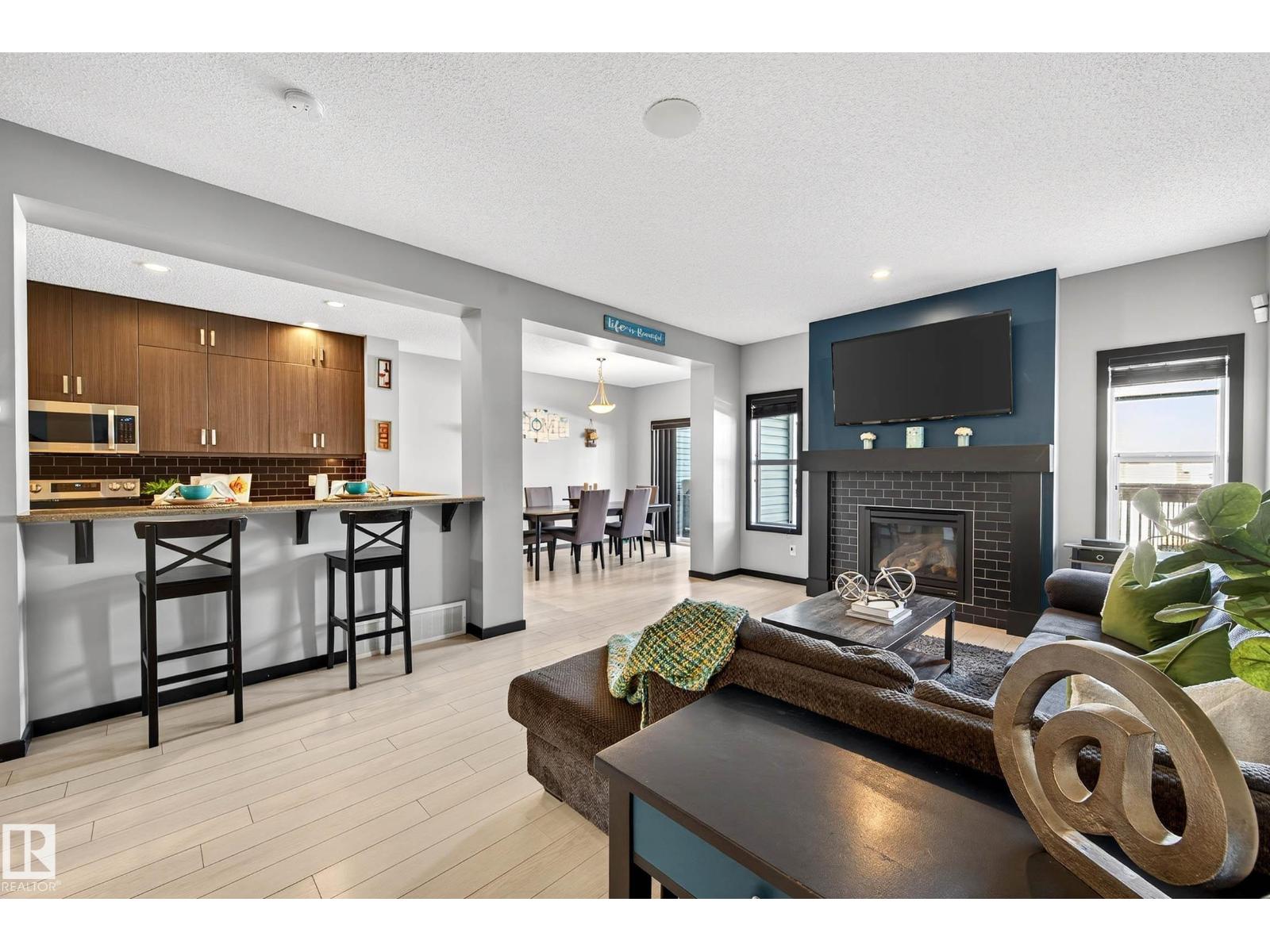520 Sturtz Li, Leduc, AB T9E 0Y6
