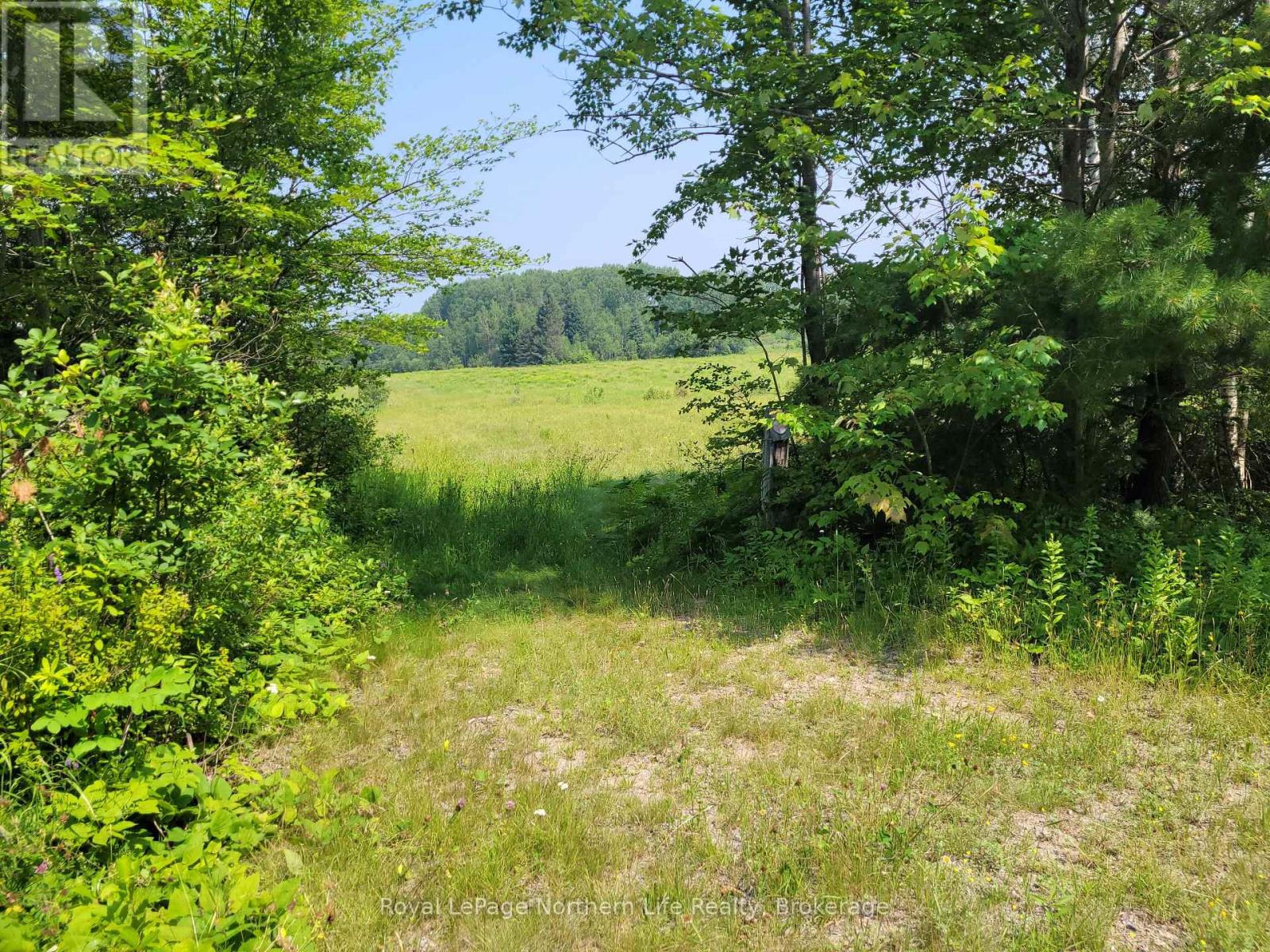 12 Vaughan Rd, Papineau-Cameron, ON P0H 1V0
