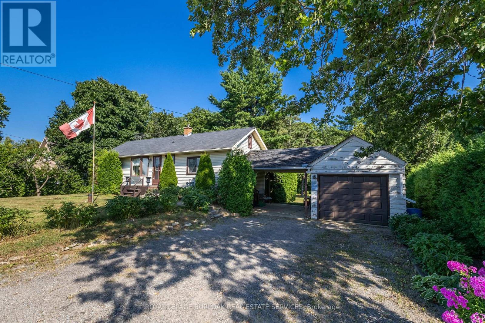 572 Parkside Dr, Hamilton, ON L8B 0G7