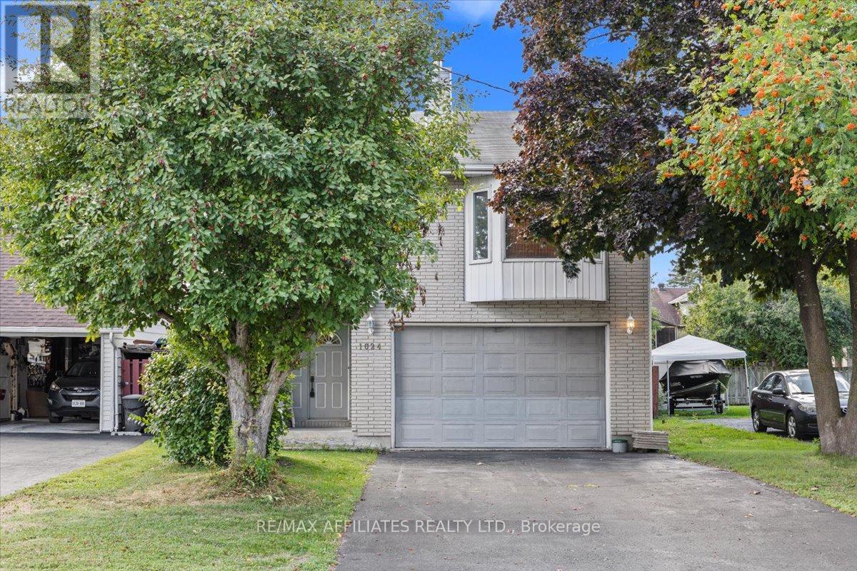 1024 Miss Ottawa St, Ottawa, ON K1J 7B1