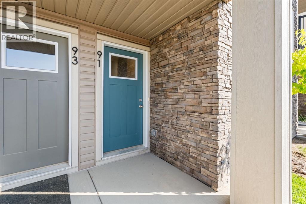 91 Spring Creek Common SW, Calgary, AB T3H 6E2