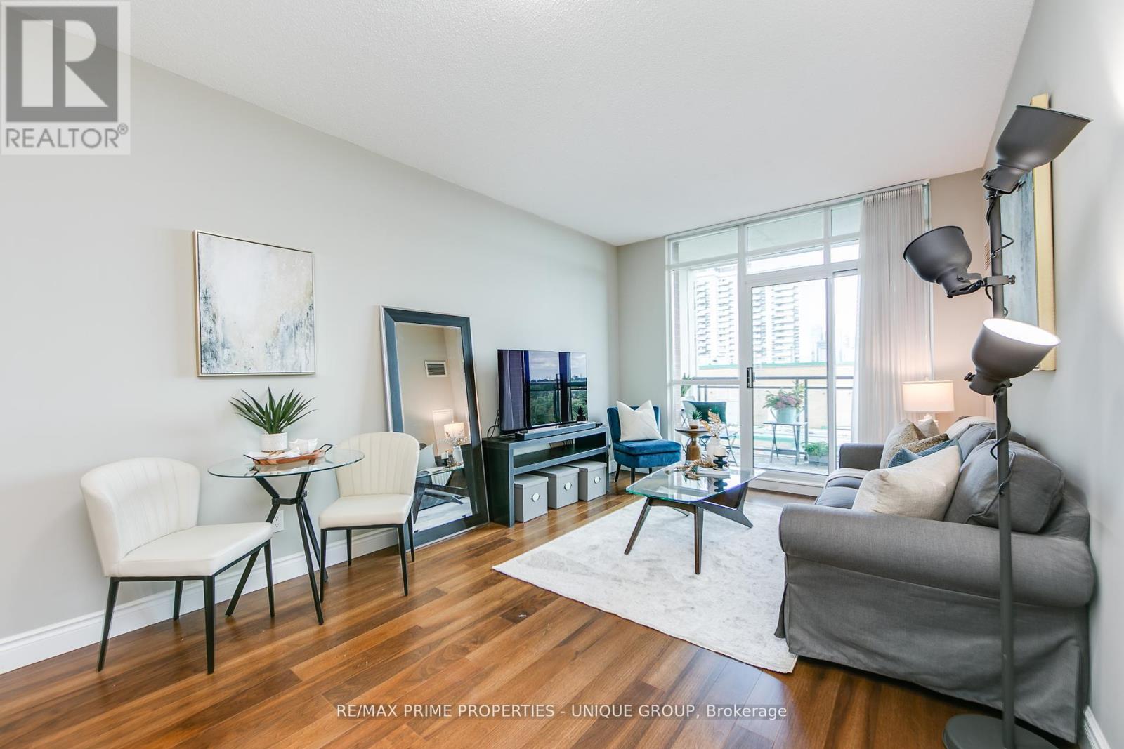 904 319 Merton St, Toronto, ON M4S 1A5
