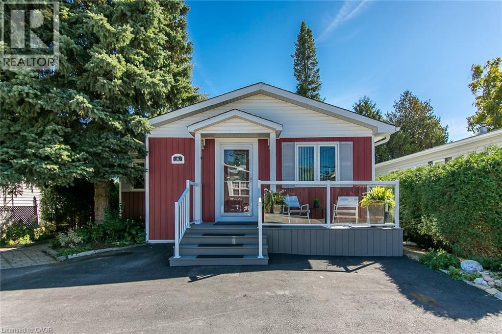 4 Elm St, Puslinch, ON N0B 2J0