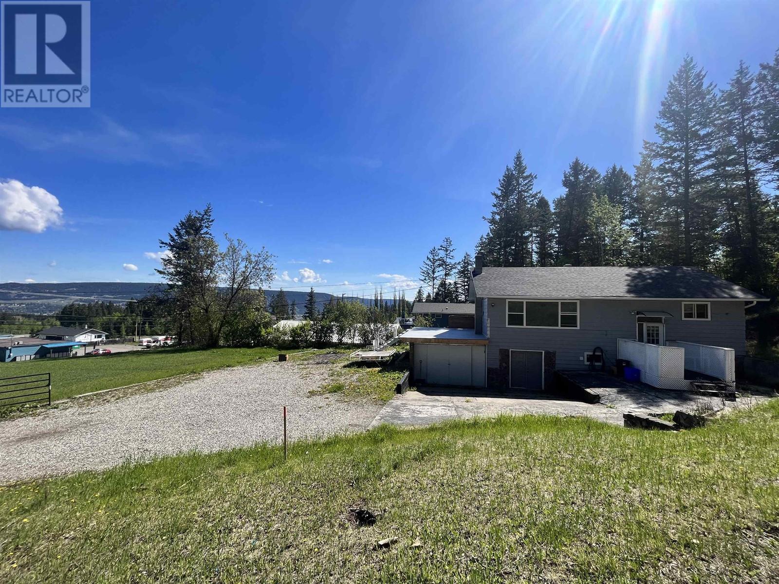707 Hodgson Road, Williams Lake, BC V2G 3R1 MLS R2862586 Houseful