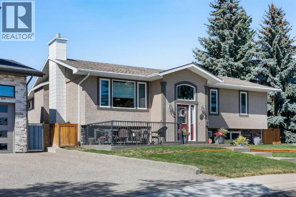 1048 Hunterdale Pl NW, Calgary, AB T2k 4R8