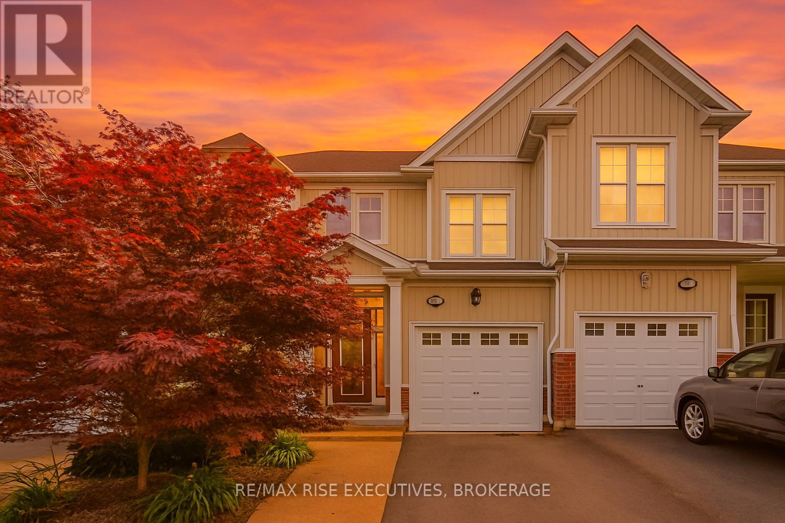 903 Ascot Ln, Kingston, ON K7K 3K3