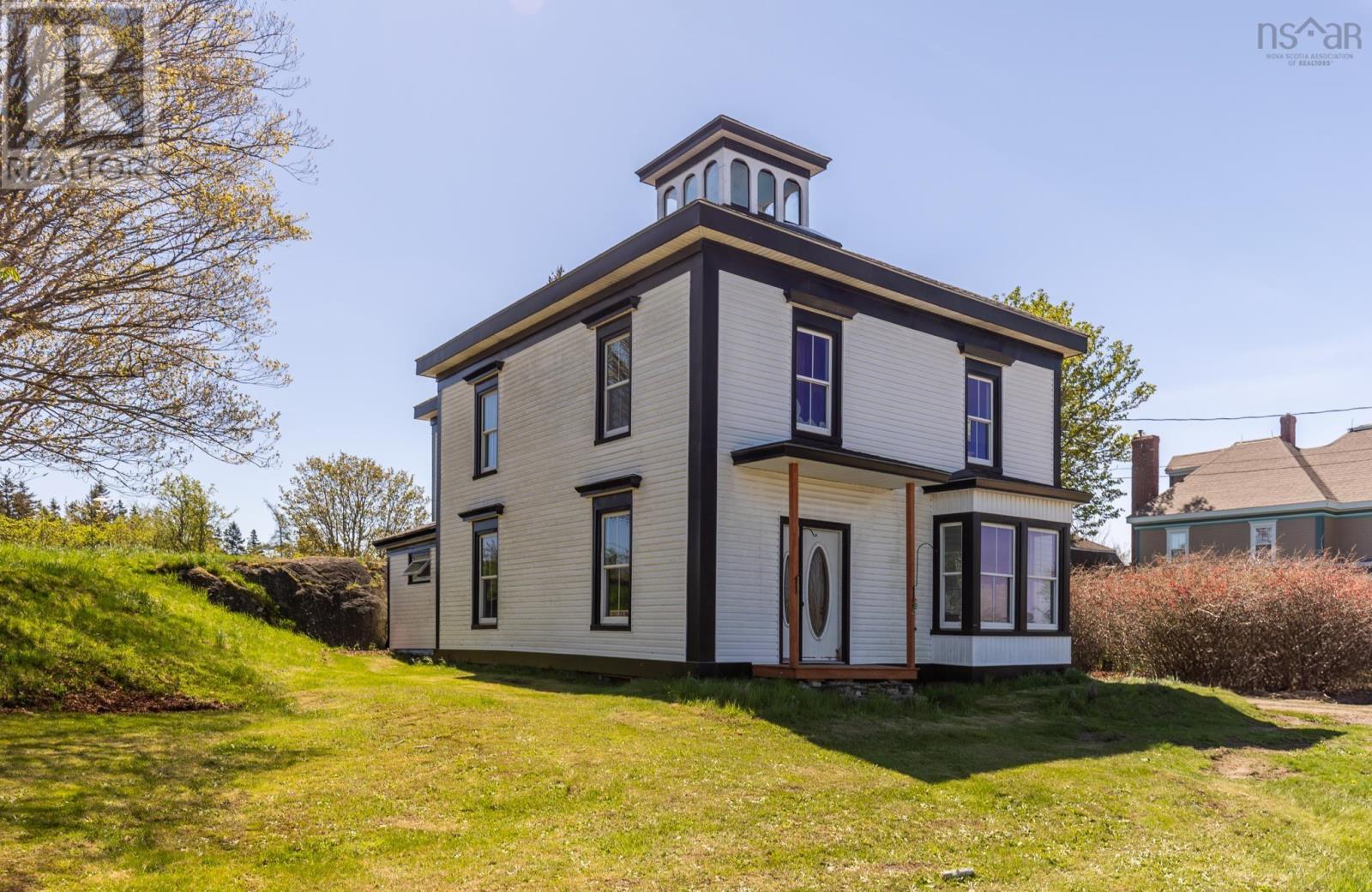 136 Ns 340 Hwy, Yarmouth, NS B5A 5Z6
