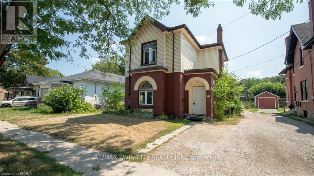 215 Nelson St, Brantford, ON N3S 4C5