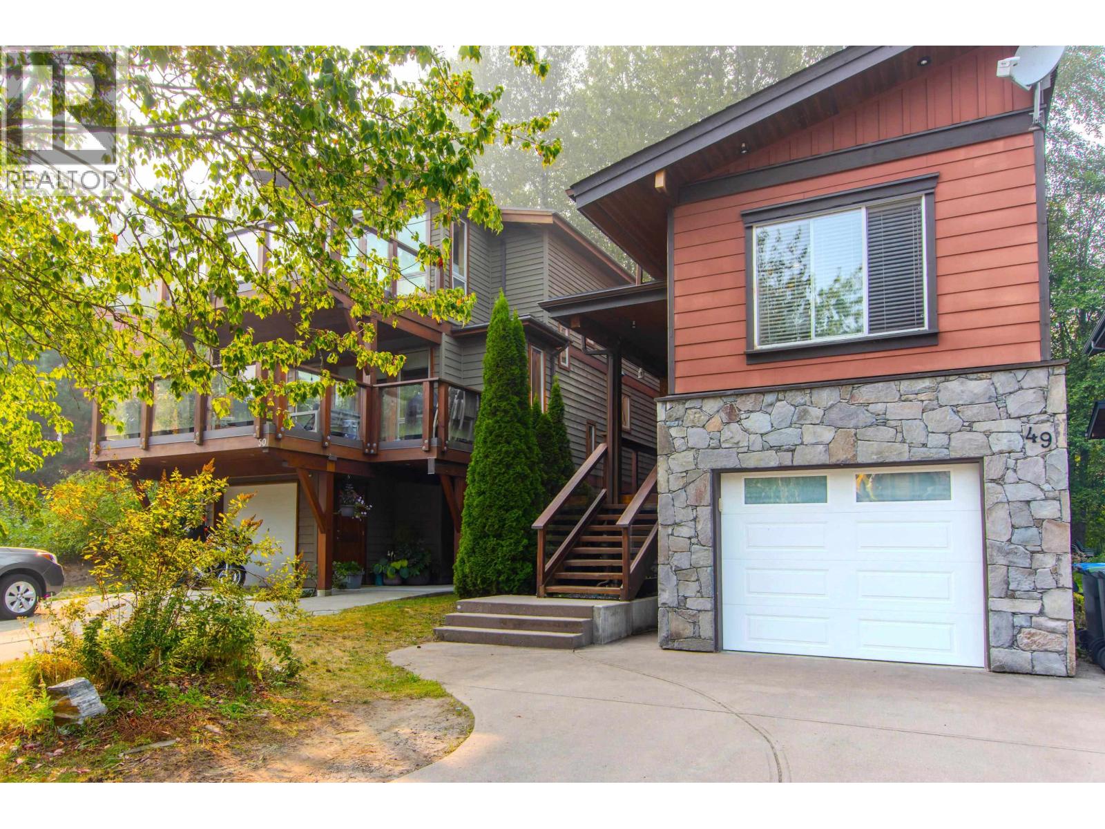 40137 Government Road Unit 49, Squamish, BC V8B 0N7