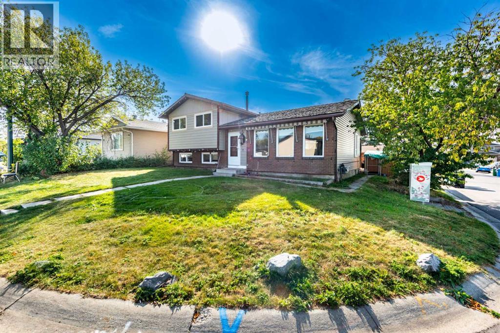 207 Whitaker Close NE, Calgary, AB T1Y 5K2