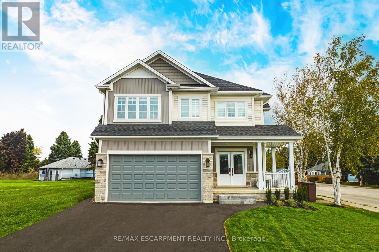 242 Kellogg Ave, Hamilton, ON L0R 1W0