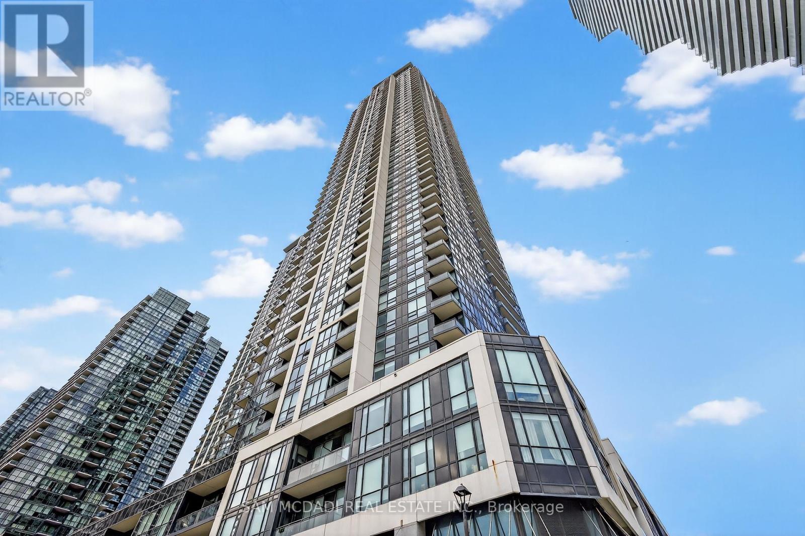 1706 4011 Brickstone Mews, Mississauga, ON L5B 0J7