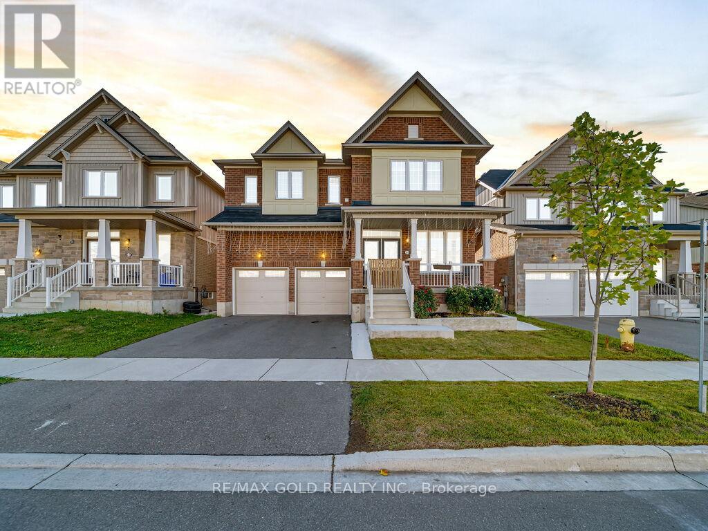 219 Dolman St, Woolwich, ON N0B 1M0