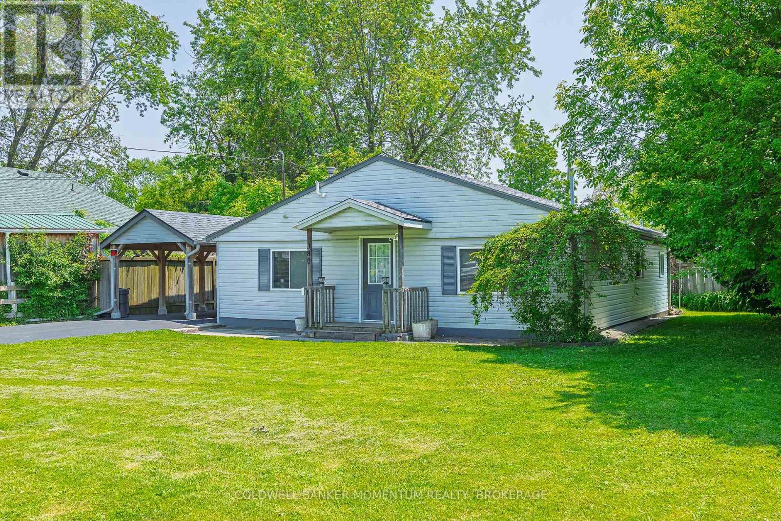 380 Washington Rd, Fort Erie, ON L2A 4K4
