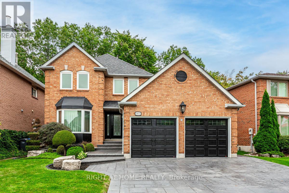 3655 Loyalist Dr, Mississauga, ON L5L 4T6