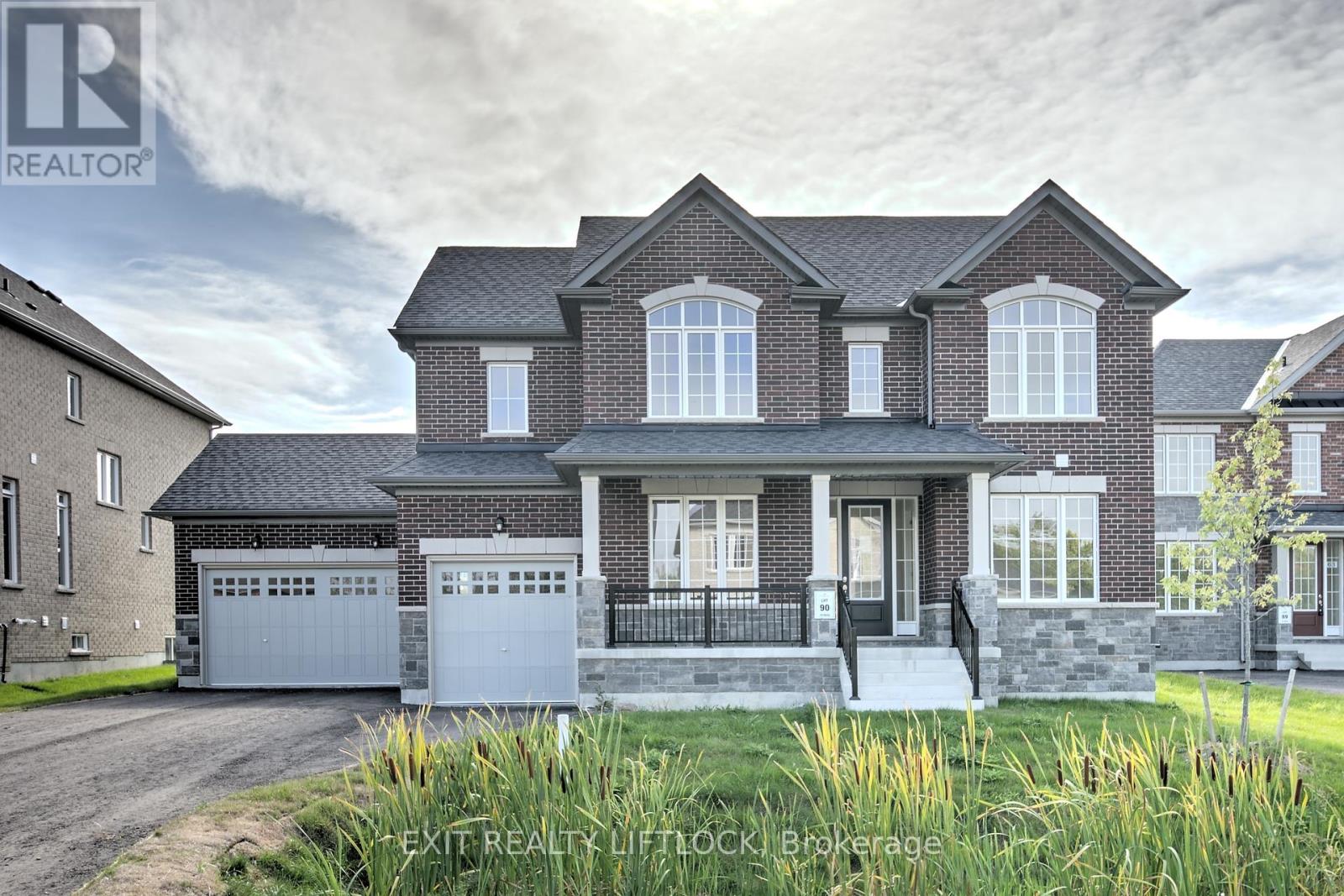 61 Golden Meadows Dr, Otonabee-south Monaghan, ON K9J 0K8