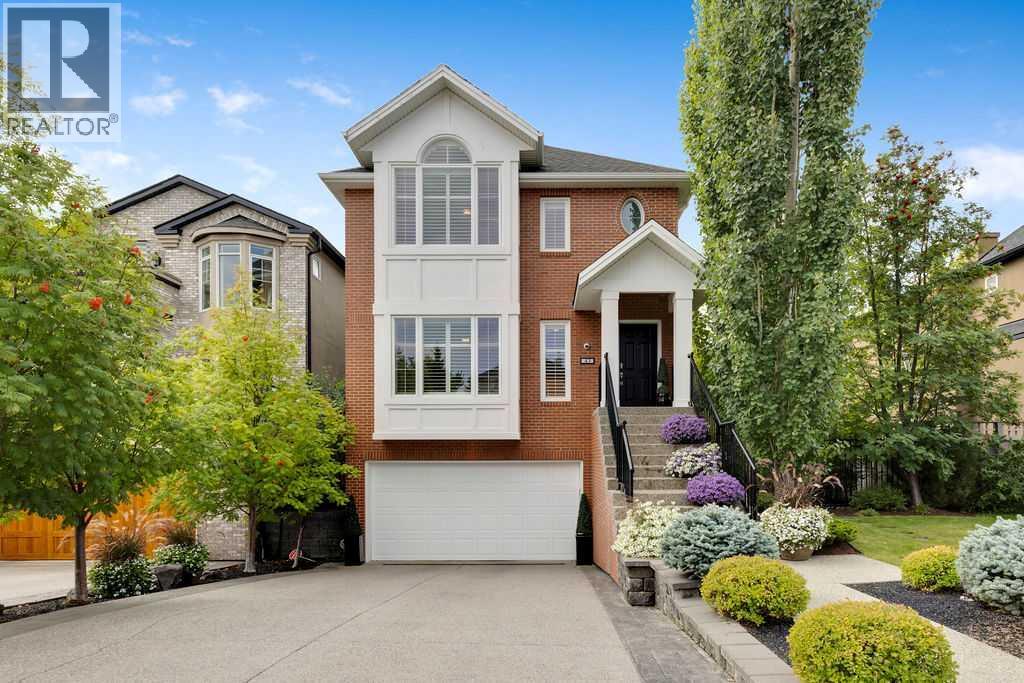 43 Aspen Meadows Grn SW, Calgary, AB T3H 5J9
