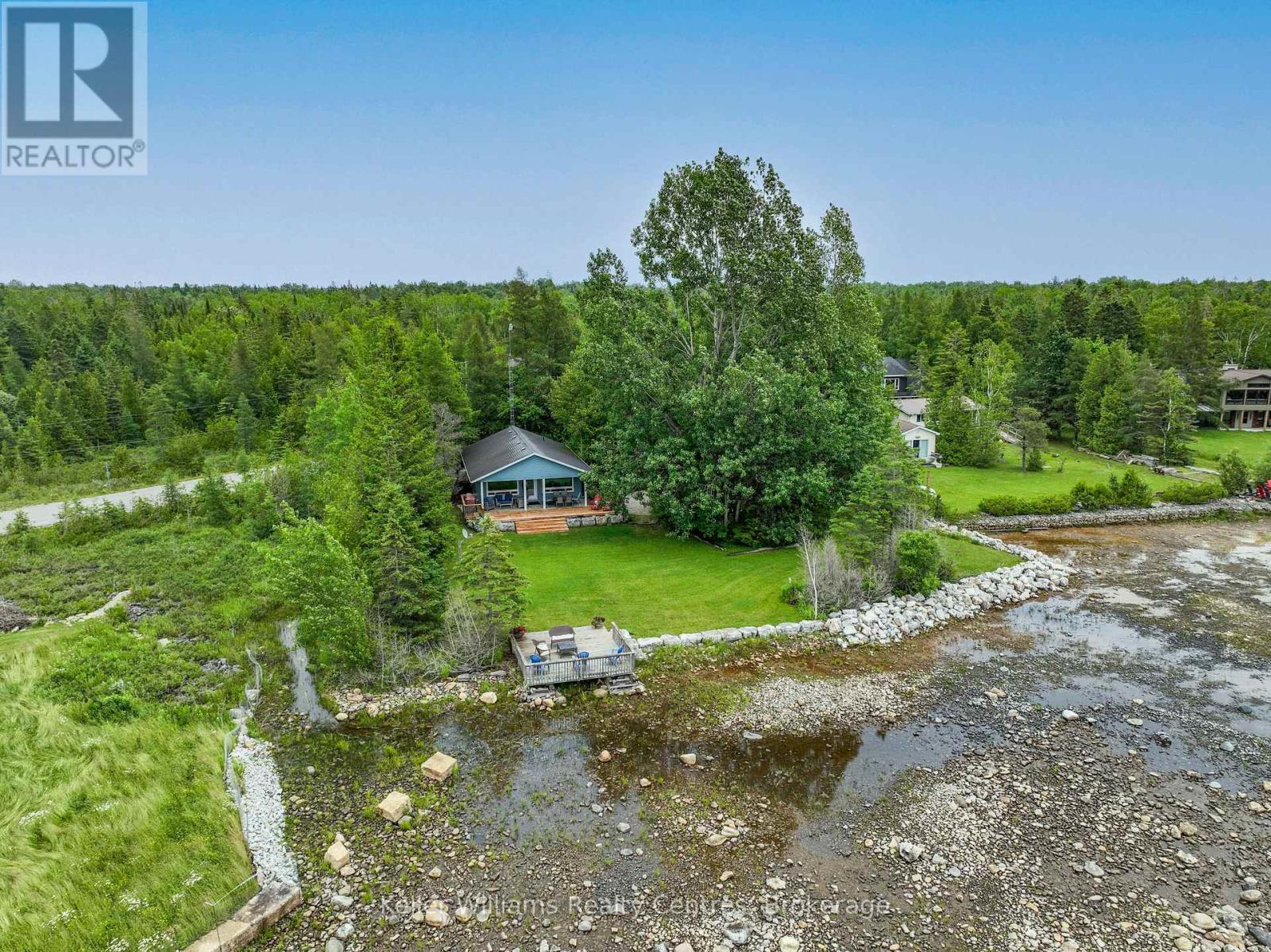 1208 Sunset Dr, South Bruce Peninsula, ON N0H 2T0