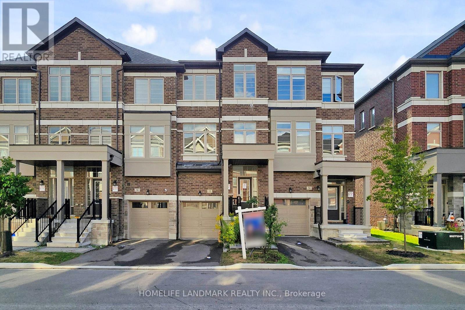 32 Sissons Way, Markham Cedar Grove, ON L6B 1R2