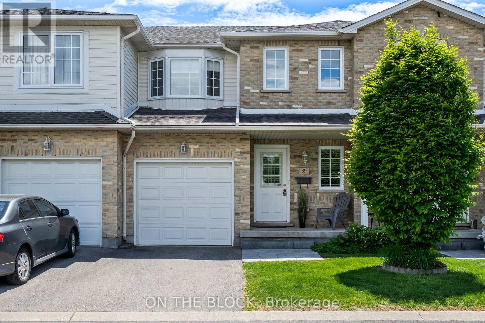 39 485 Green Rd, Hamilton, ON L8E 6A9