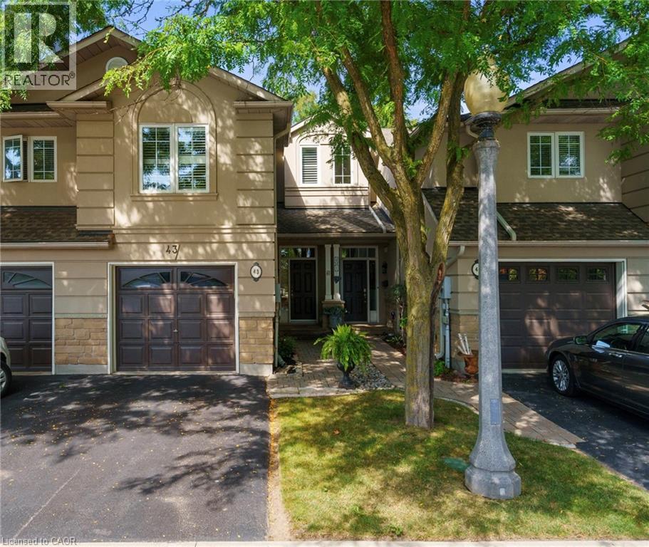 43 Fairwood Pl W, Burlington, ON L7T 1E4