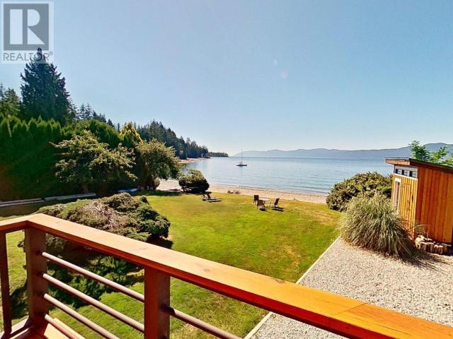 12259 Scotch Fir Point Rd, Powell River, BC V8A 2R7