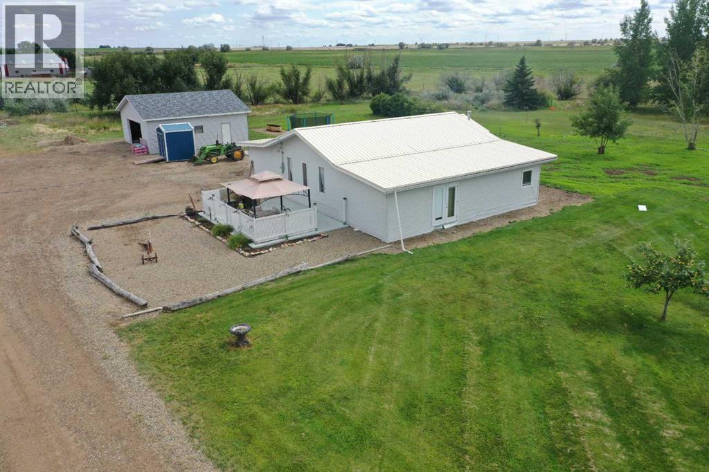 2 Avenue S Unit 9, Hays, AB T0K 1B0
