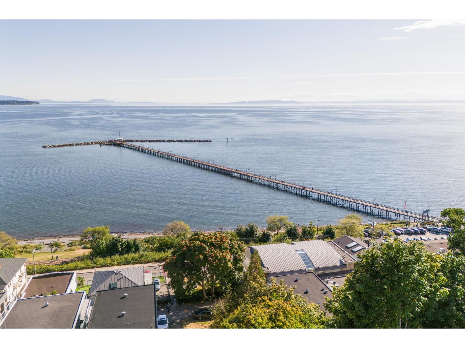 14820 Buena Vista Avenue Unit 1, White Rock, BC V4B 0B3