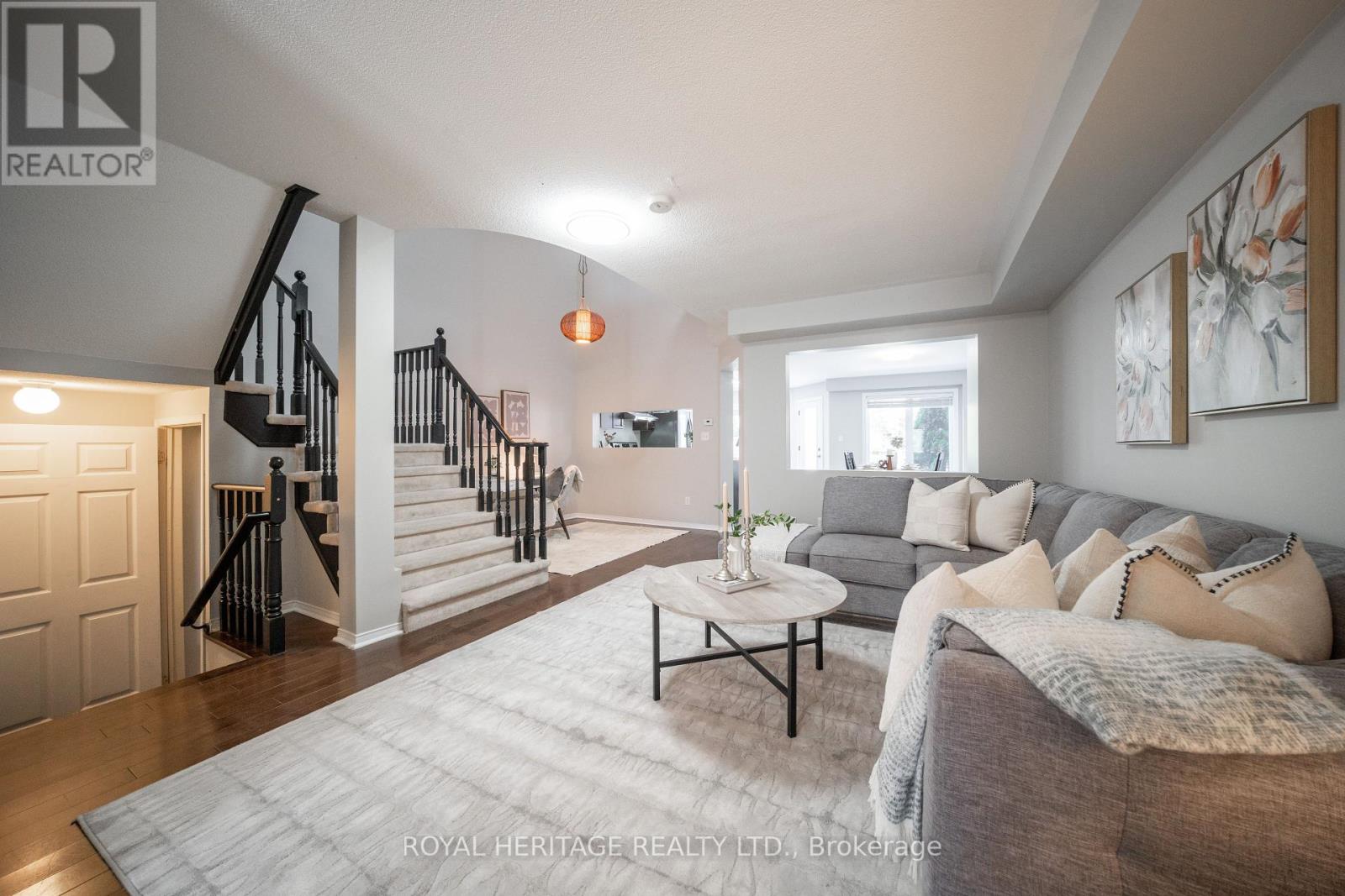 158 Angier Cres, Ajax, ON L1S 7R7
