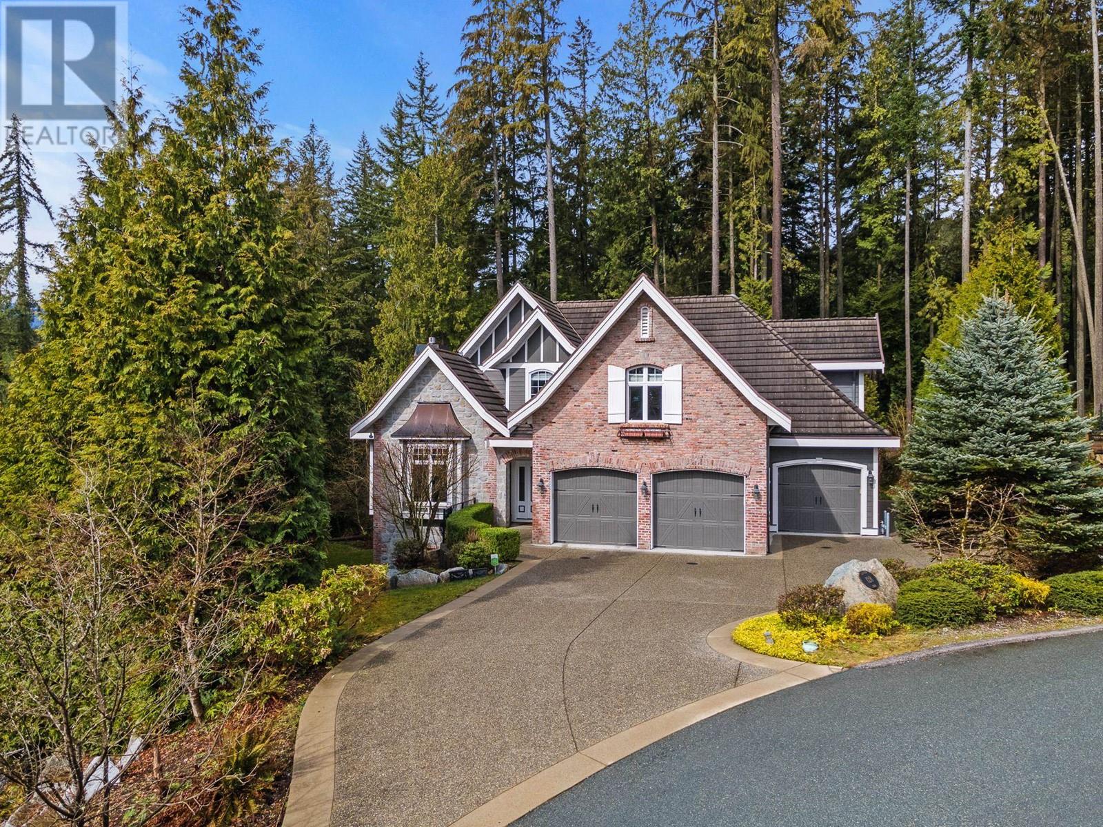 128 Deerview Ln, Anmore, BC V3H 0A3